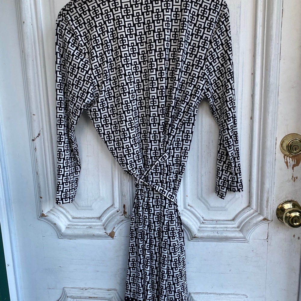 NWT Max Studio Wrap Dress L - Picture 2 of 7